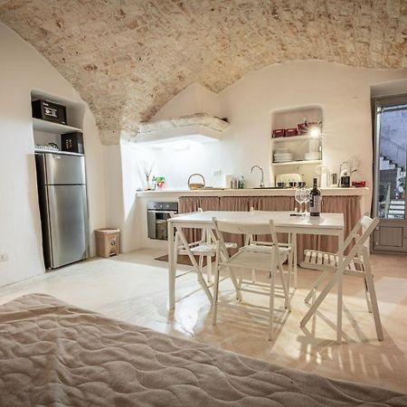 Vacation And Short Stay Suites & Apartments Ceglie - Celso Ceglie Messapica Exteriör bild