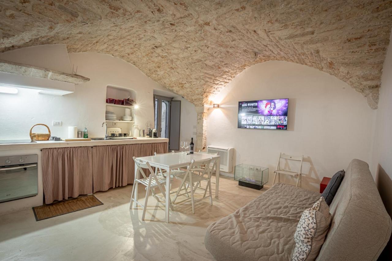 Vacation And Short Stay Suites & Apartments Ceglie - Celso Ceglie Messapica Exteriör bild